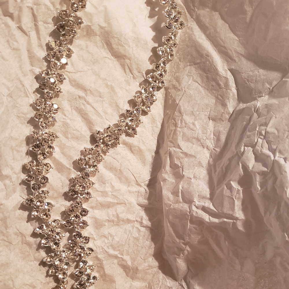 Beautiful necklace new w/tags